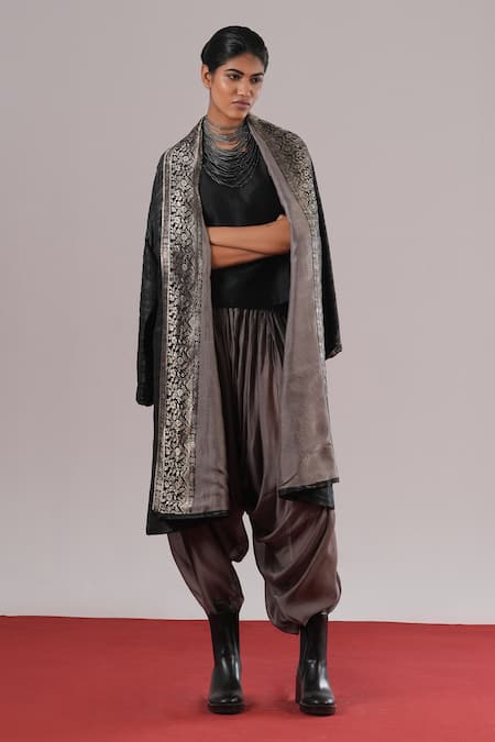 Urvashi Kaur Yoru Eri Silk Chain Stitch Embroidered Jacket 