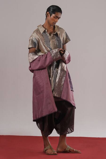 Buy_Urvashi Kaur_Purple Silk Yoru Handwoven Brocade Jacket _Online_at_Aza_Fashions