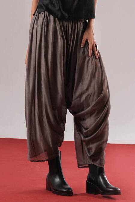 Urvashi Kaur_Grey Cotton, Silk Quotient Solid Salwar _Online_at_Aza_Fashions