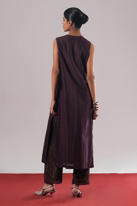 Urvashi Kaur Mira Sleeveless Tunic 