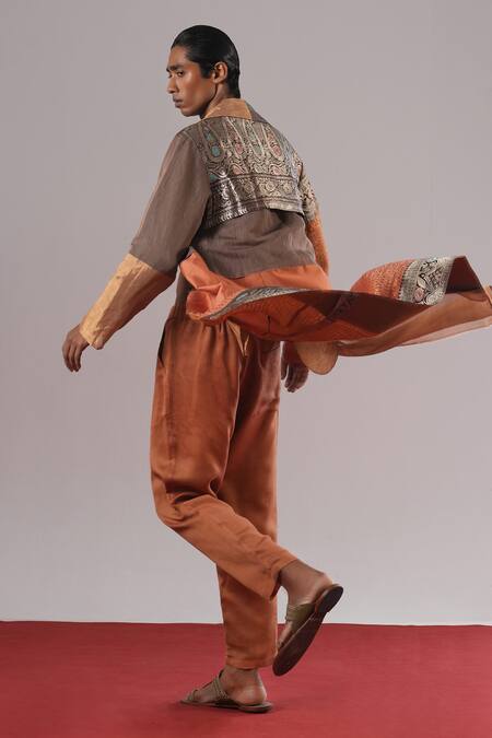 Buy_Urvashi Kaur_Gold Brocade, Tissue, Silk Patched Woven Trench Coat _Online_at_Aza_Fashions