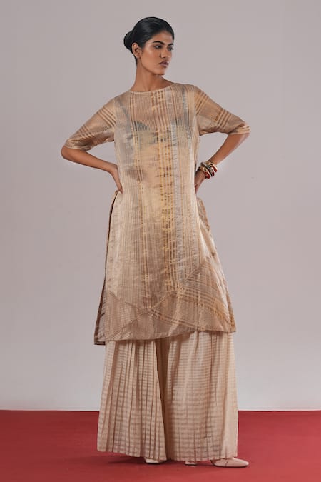 Urvashi Kaur Alis Striped Woven Kurta 