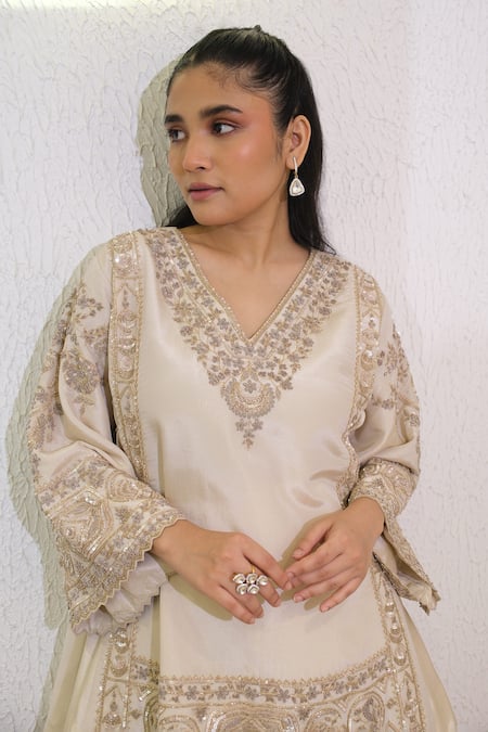 Buy Label Deepshika Agarwal Ivory Tissue Embroidery, Sequins V-neck Hand Kurta And Dhoti Pant Set Online at Aza Fashions Buy_Label Deepshika Agarwal_Ivory Tissue Embroidery, Sequins V-neck Hand Kurta And Dhoti Pant Set _Online_at_Aza_Fashions