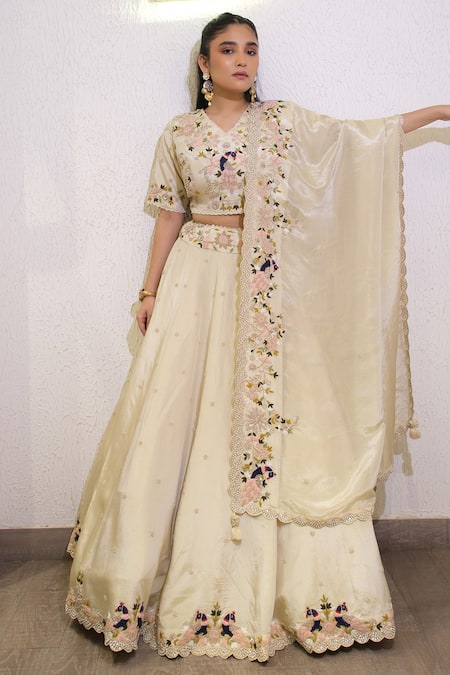 Label Deepshika Agarwal Hand Embroidered Lehenga Set 
