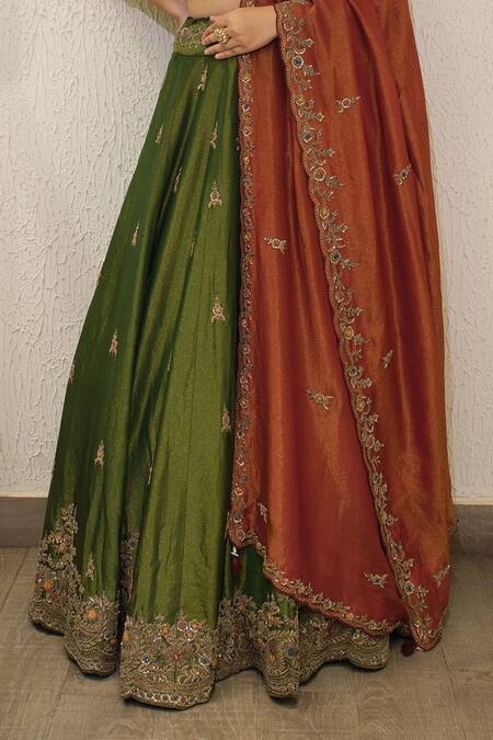 Label Deepshika Agarwal Green Tissue Embroidery, Zari Sweetheart Neck Hand Lehenga Blouse Set Online at Aza Fashions Label Deepshika Agarwal_Green Tissue Embroidery, Zari Sweetheart Neck Hand Lehenga Blouse Set _Online_at_Aza_Fashions