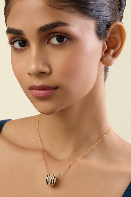 Isharya Mindora Pendant Necklace