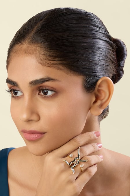 Isharya Anoma Two Finger Ring 