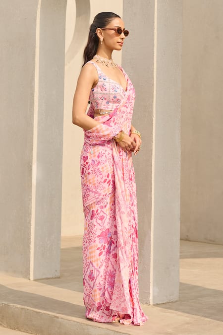 Diyarajvvir_Pink Georgette V-neck Abstract Floral Print Saree With Blouse _Online_at_Aza_Fashions