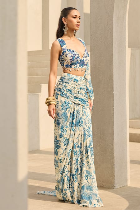 Diyarajvvir Floral Print Pre-Draped Saree With Blouse 