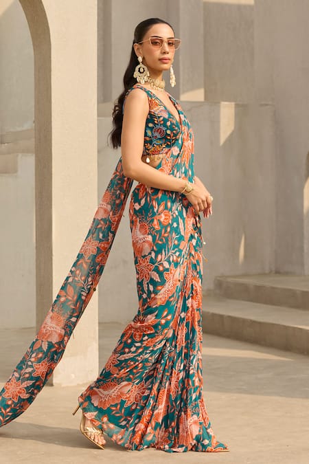 Diyarajvvir_Orange Georgette Embroidery V-neck Floral Print Pre-draped Saree With Blouse _Online_at_Aza_Fashions