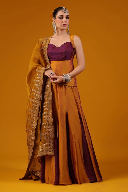 Baaro Masi Color Block Kurta Lehenga Set 