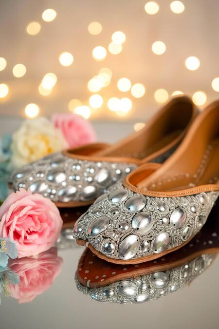 Loryphilory_Black Stone And Mirror Work Jutti _Online_at_Aza_Fashions