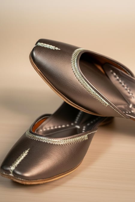 Loryphilory_Grey Handcrafted Gold Leaf Motif Jutti _Online_at_Aza_Fashions