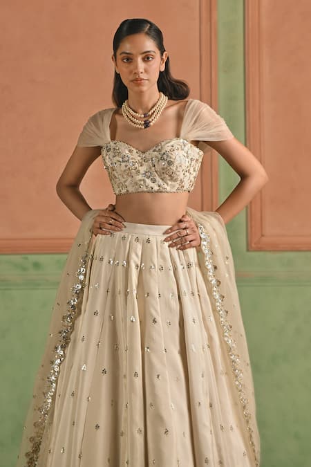 Buy_Lashkaraa_Cream Viscose, Tissue Sequins, Zari, Embroidery Sweetheart Neck Lehenga Set _Online_at_Aza_Fashions