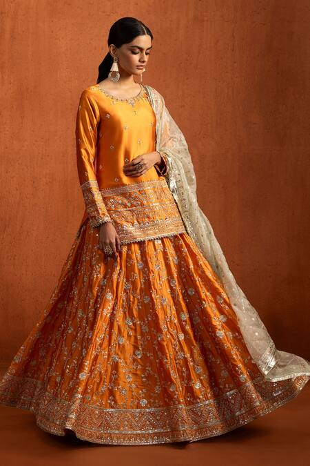 Buy_Lashkaraa_Orange Silk, Net Embroidery, Sequins, Zari, Stones, Metallic Lehenga Kurta Set _Online_at_Aza_Fashions