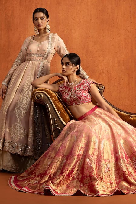 Buy_Lashkaraa_Pink Brocade Zari, Embroidery, Sequins, Tassels, Beads Woven Lehenga Blouse Set 