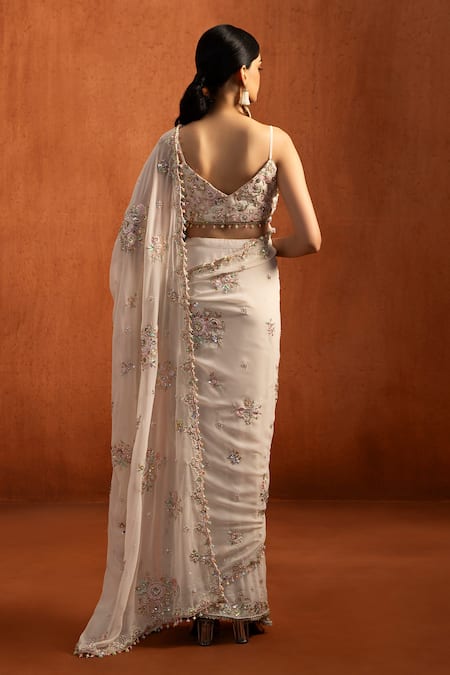 Lashkaraa Floral Embroidered Pre-Draped Saree & Blouse Set 