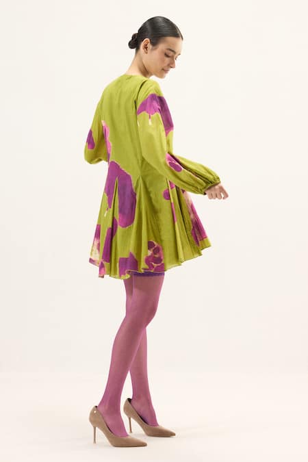 Shop Kharakapas Green Muslin V-neck Zest Floral Print Dress Online at Aza Fashions Shop_Kharakapas_Green Muslin V-neck Zest Floral Print Dress _Online_at_Aza_Fashions