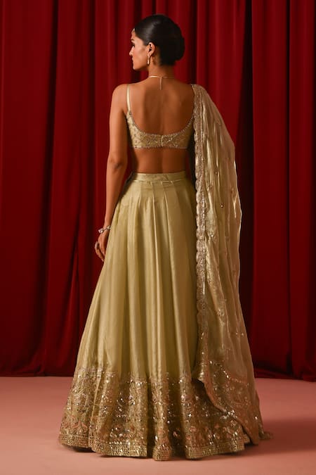 Lashkaraa_Green Tissue Embroidery, Sequins, Zari Sweetheart Neck Border Lehenga Set _Online_at_Aza_Fashions