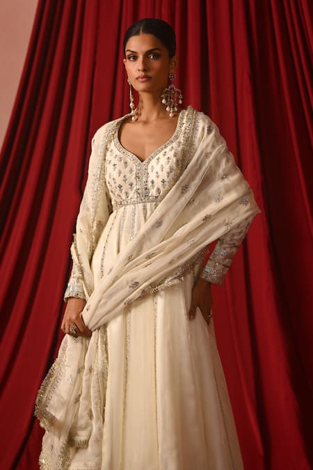 Shop_Lashkaraa_White Silk Sequins, Zari, Embroidery V-neck Anarkali Set _Online_at_Aza_Fashions