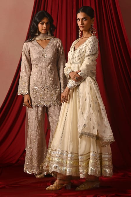 Lashkaraa_White Silk Sequins, Zari, Embroidery V-neck Anarkali Set _at_Aza_Fashions