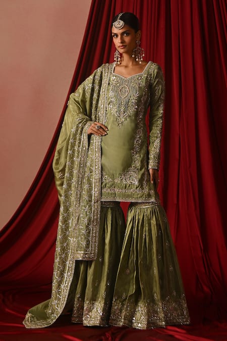 Buy_Lashkaraa_Green Silk Embroidery, Beads, Sequins, Zari Square Neck Kurta Gharara Set _Online_at_Aza_Fashions