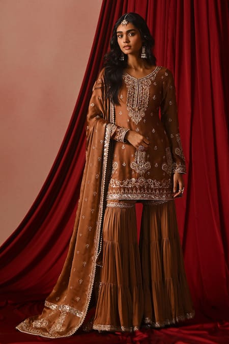 Lashkaraa Embroidered Satin Straight Kurta Gharara Set 