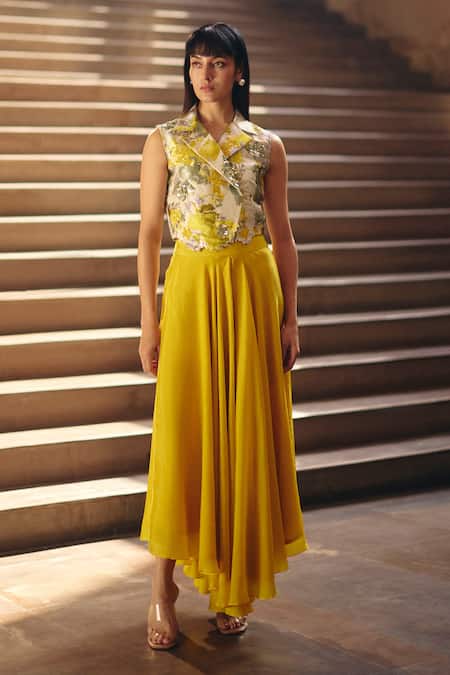 Studio Radical Jacquard Jacket & Asymmetric Flared Pant 