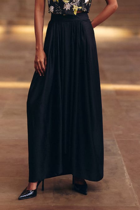 Studio Radical_Black Jacquard, Silk Beads V-neck Crop Jacket With Front Pleated Skirt _Online_at_Aza_Fashions