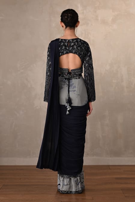 Onaya Two Tone Pre-Draped Saree Set 