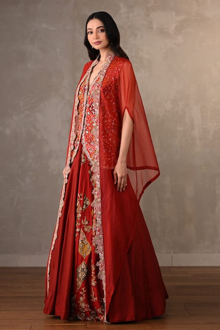 Buy_Onaya_Red Silk Zari, Embroidery, Sequins, Stones V-neck Zardosi Thread Lehenga Set _Online_at_Aza_Fashions