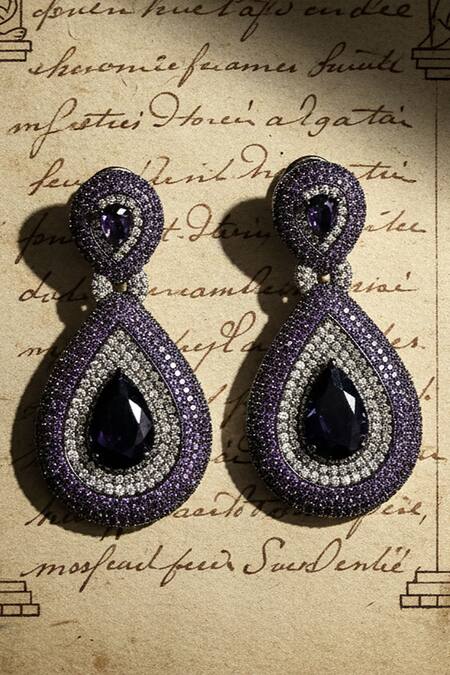 The Bling Girll Tear Drop Shaped Earrings 