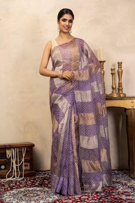 Zal From Benaras Bandhani Print Saree With Unstitched Blouse Fabric 