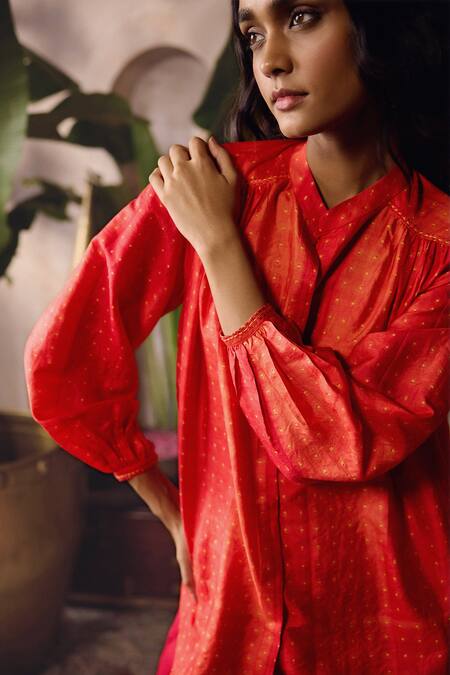 Buy_Grassroot By Anita Dongre_Red Silk Collared Cephas Shibori Shirt _Online_at_Aza_Fashions