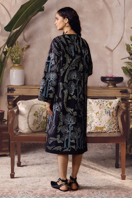 Grassroot By Anita Dongre Ahren Hand Embroidered Kantha Silk Jacket With Dress 