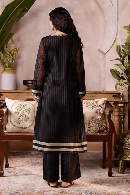 Grassroot By Anita Dongre Androwe Handwoven Maheshwari Angarkha & Pant Set 