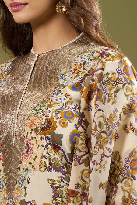 Shop_Anamika Khanna_Off White Embroidery, Sequins Mandarin Collar Printed Kurta Pant Set _Online_at_Aza_Fashions