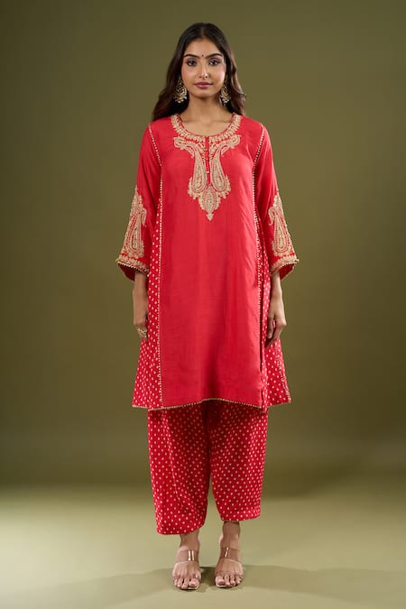 Sheetal Batra_Red Embroidery, Zari, Piping, Foil Printing Round Neck Kurta Set _Online_at_Aza_Fashions