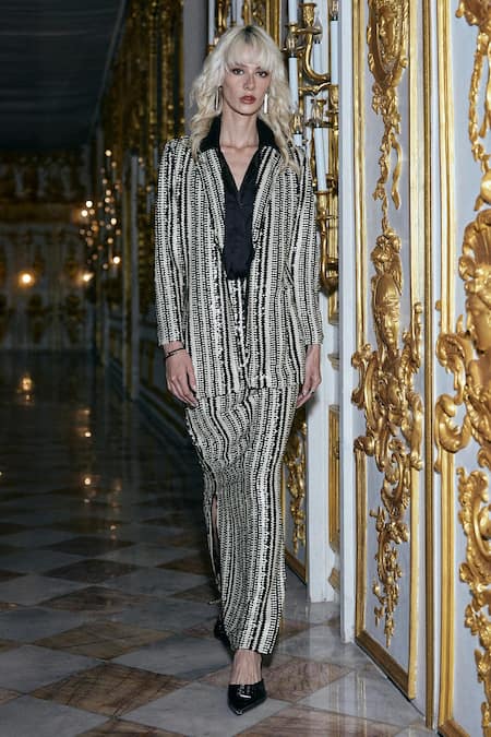 Dash And Dot Textured Long Skirt 