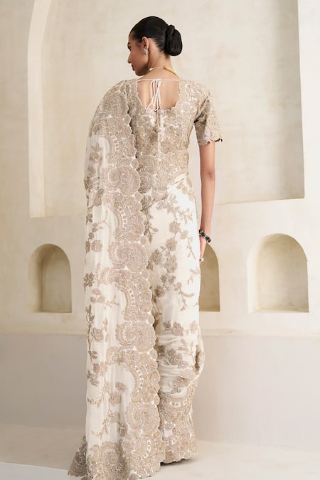 Pankaj & Nidhi Eternal Gleam Embellished Saree With Blouse 