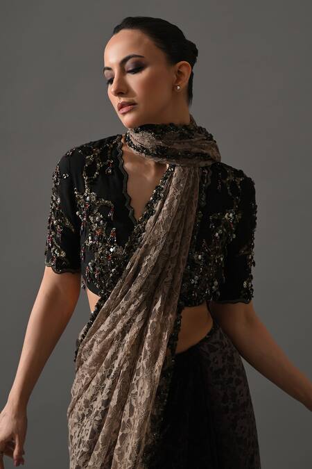 Medha_Beige Lace, Cotton Embroidery, Metallic Thread, Rose Floral Saree With Blouse _Online_at_Aza_Fashions