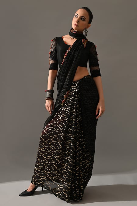Medha Textured Cocktail Saree With Blouse 