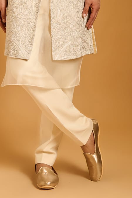 Siddartha Tytler Ivory , Organza, Knit Embroidery Floral Thread Work Sherwani Set Online at Aza Fashions Siddartha Tytler_Ivory , Organza, Knit Embroidery Floral Thread Work Sherwani Set _Online_at_Aza_Fashions