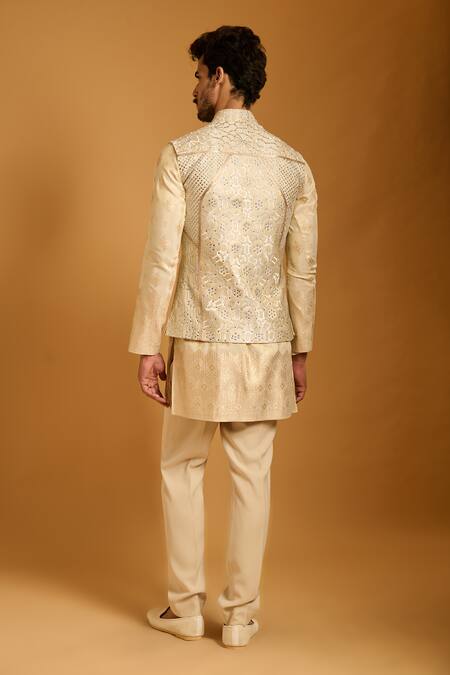 Siddartha Tytler Thread & Crystal Work Bundi Set 