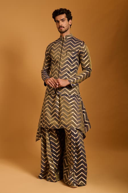 Siddartha Tytler Chevron Quilted Zipper Bundi & Kurta Set 