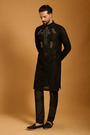 Siddartha Tytler Black Georgette, Polyester, Silk Embroidery, Beads, Thread Work Kurta Set Online at Aza Fashions Siddartha Tytler_Black Georgette, Polyester, Silk Embroidery, Beads, Thread Work Kurta Set _Online_at_Aza_Fashions