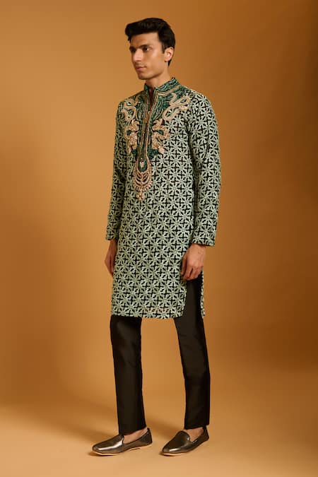 Siddartha Tytler_Black Georgette Embroidery, Sequins Thread Work Kurta Set _Online_at_Aza_Fashions