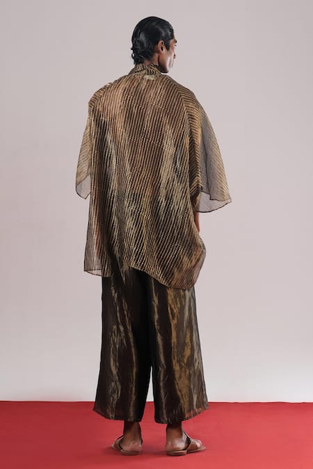 Shop_Urvashi Kaur_Grey Tissue, Silk Yugen Handwoven Farshi Pant _Online_at_Aza_Fashions