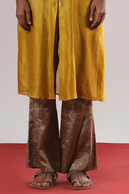 Urvashi Kaur Brown Tissue, Silk Ilana Handwoven Wide-legged Pant at Aza Fashions Urvashi Kaur_Brown Tissue, Silk Ilana Handwoven Wide-legged Pant _at_Aza_Fashions
