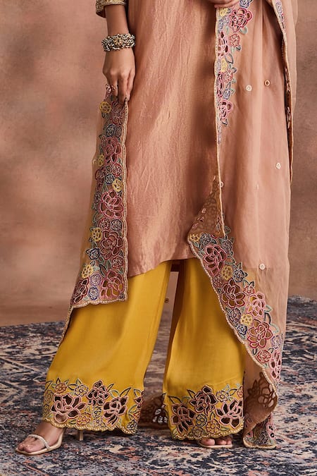 Buy_Supria Munjal_Beige Tissue Embroidery, Beads, Metallic Thread, Cut Neckline Kurta Palazzo Set _Online_at_Aza_Fashions